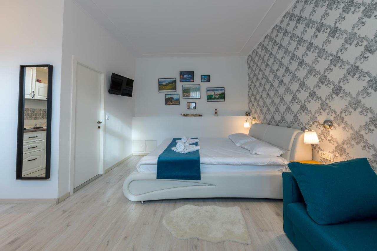 Lovelystay Oldtown Studio Braşov Exterior foto