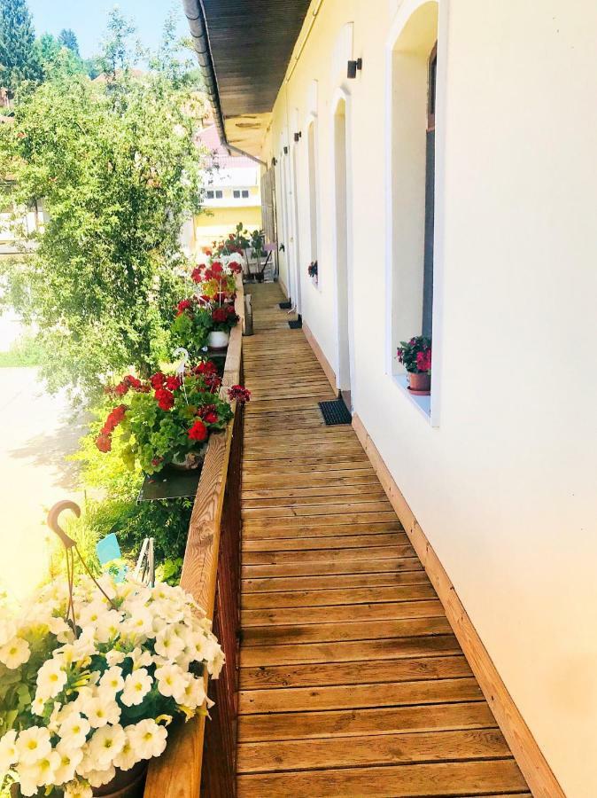 Lovelystay Oldtown Studio Braşov Exterior foto