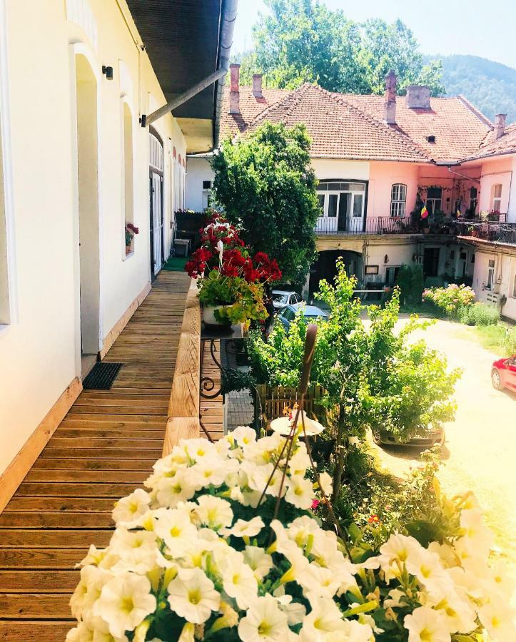 Lovelystay Oldtown Studio Braşov Exterior foto